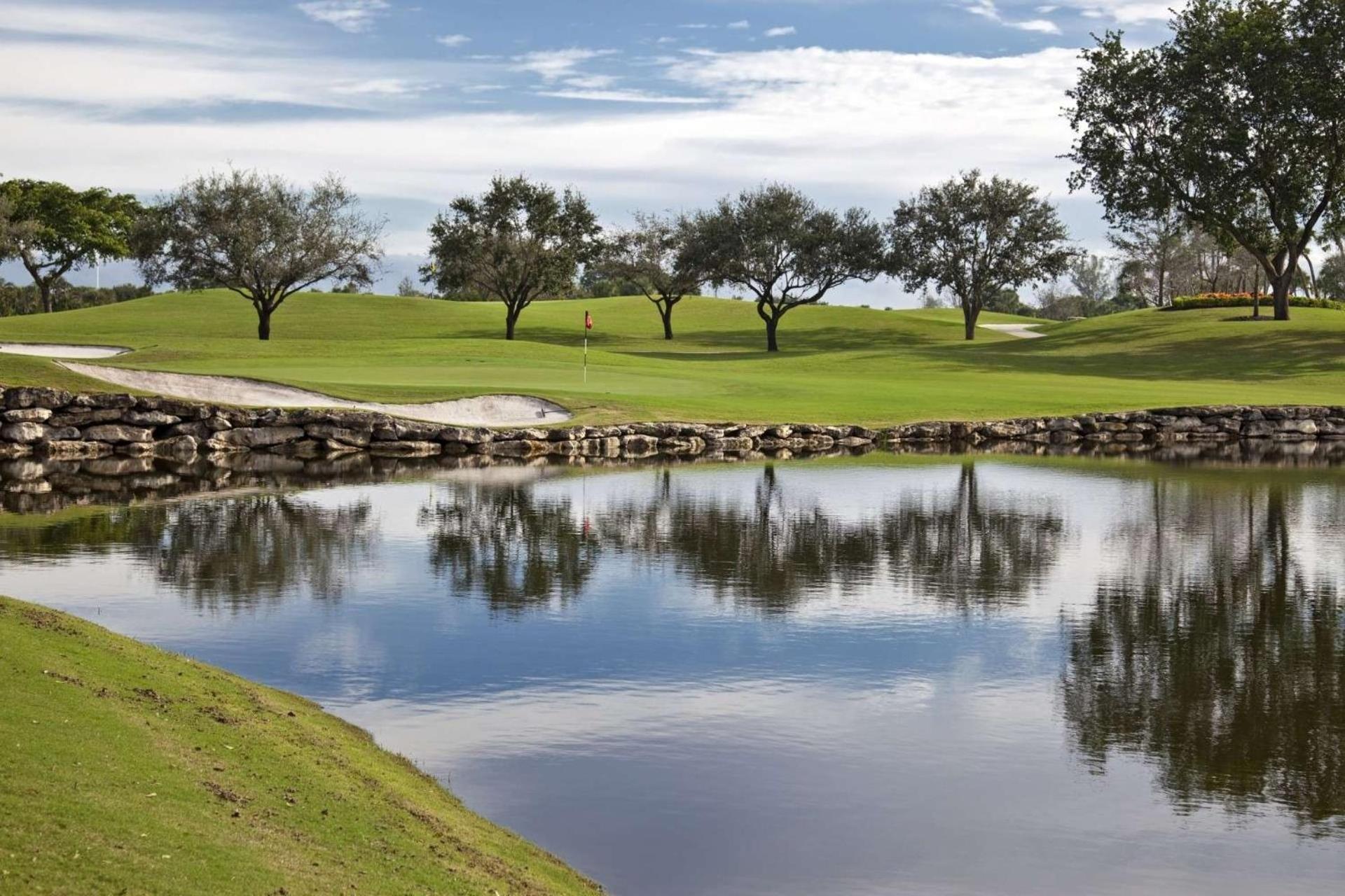 Golf And Tennis Community - Peaceful Pond Paradise - Pet Friendly Villa Wesley Chapel Exterior photo