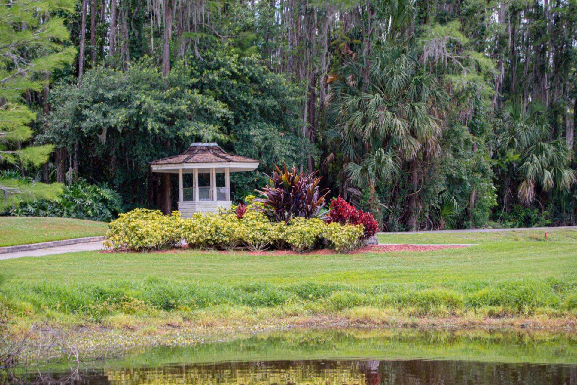 Golf And Tennis Community - Peaceful Pond Paradise - Pet Friendly Villa Wesley Chapel Exterior photo